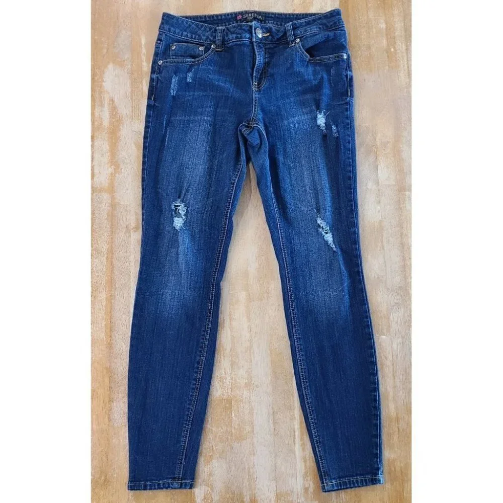 Bebe Women’s Jeans Size 31 Serena Skinny